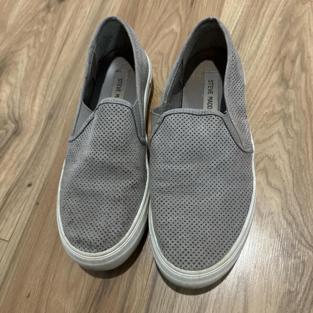 Steve Madden Gray Slip-On Shoes